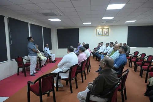 Sunilji Ambekar with Channel Heads 3