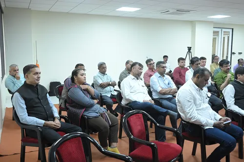 Sunilji Ambekar with Channel Heads 13