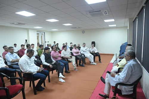 Sunilji Ambekar with Channel Heads 14